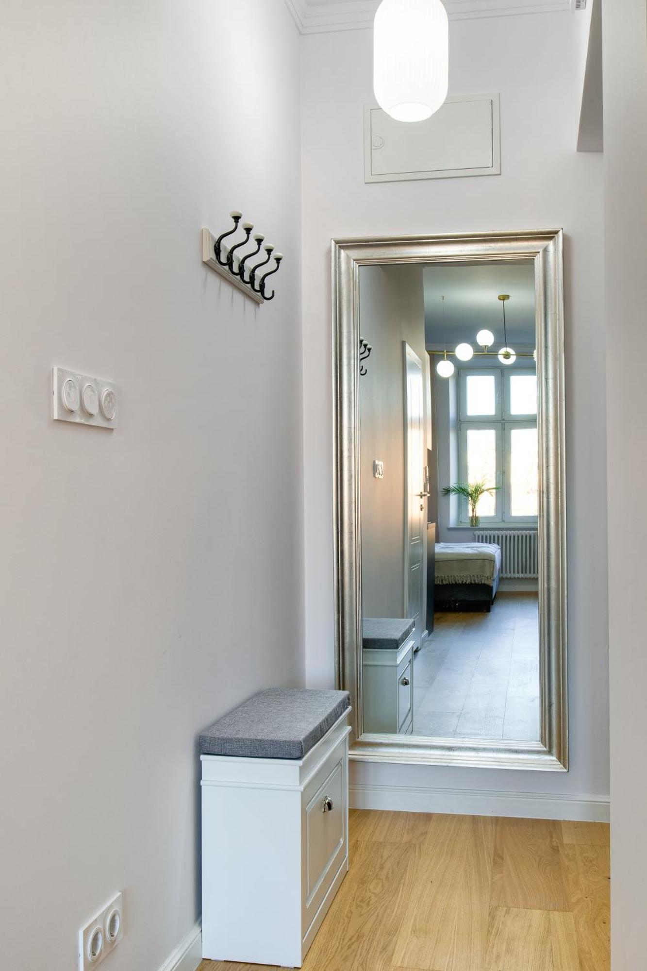 Discover Krakow Apartments - Lubomirskiego St - Classic & Modern - Near Main Station, Netflix And Ac Exterior photo