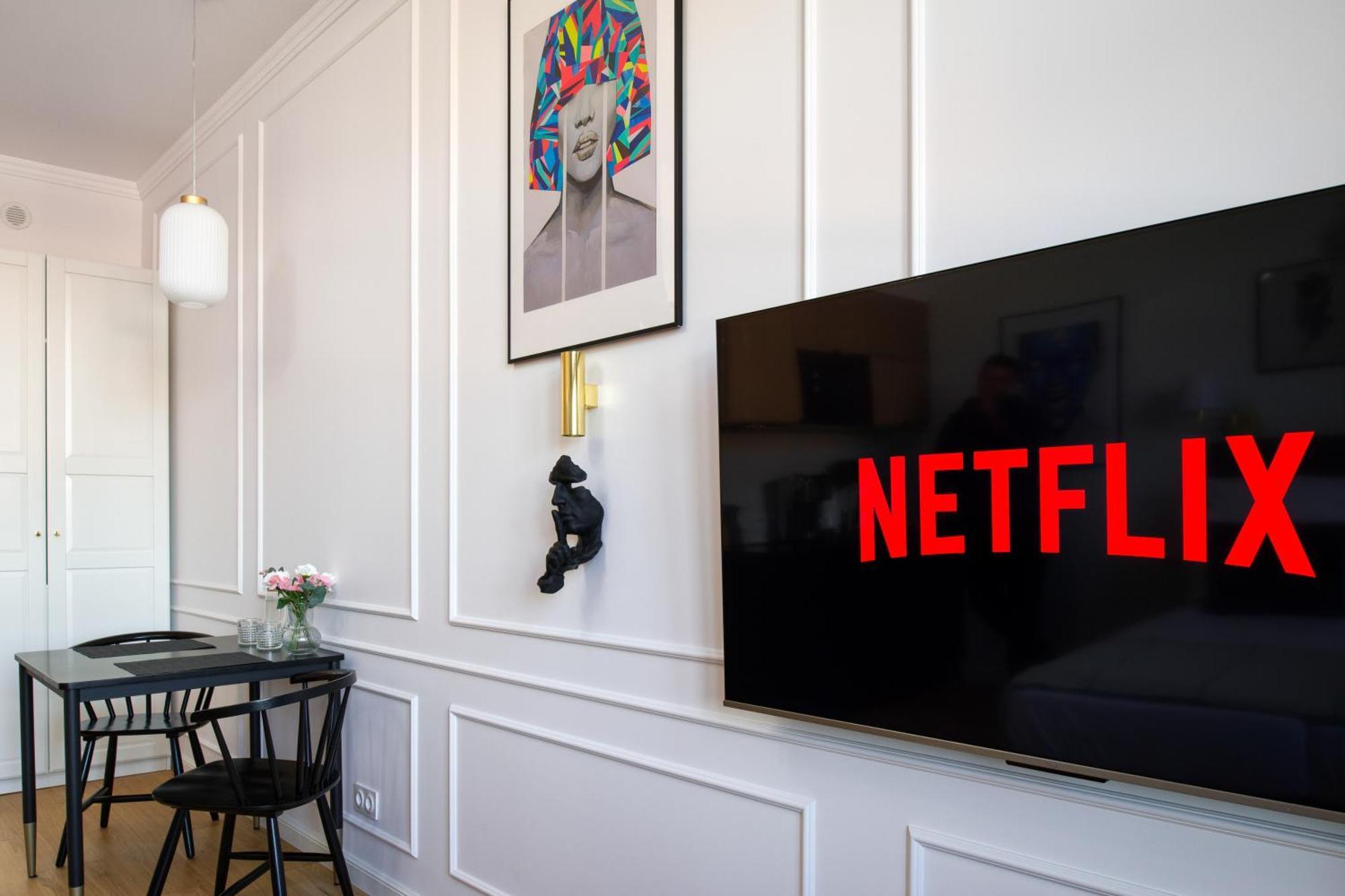 Discover Krakow Apartments - Lubomirskiego St - Classic & Modern - Near Main Station, Netflix And Ac Exterior photo