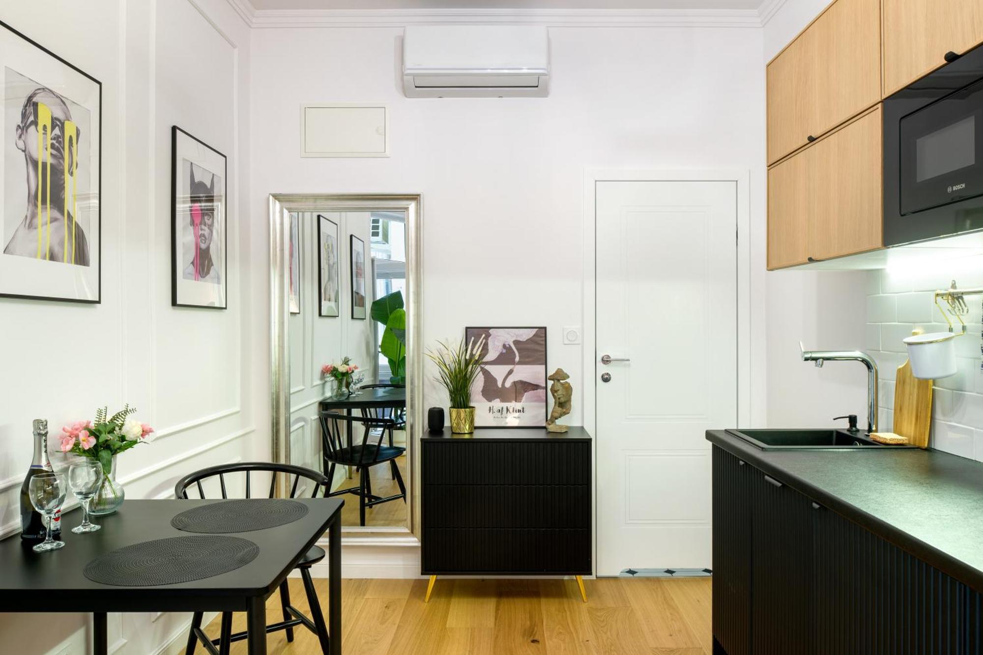 Discover Krakow Apartments - Lubomirskiego St - Classic & Modern - Near Main Station, Netflix And Ac Exterior photo