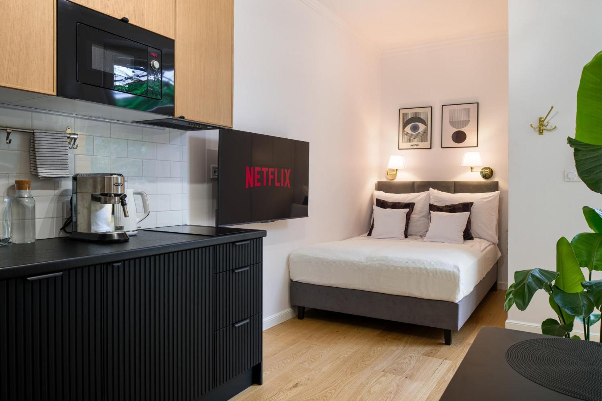 Discover Krakow Apartments - Lubomirskiego St - Classic & Modern - Near Main Station, Netflix And Ac Exterior photo